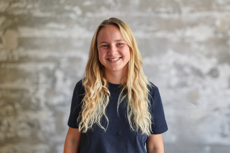 Werkstudentin Lilli Petzold – (Leucht One) Conference- und Communitymanagement